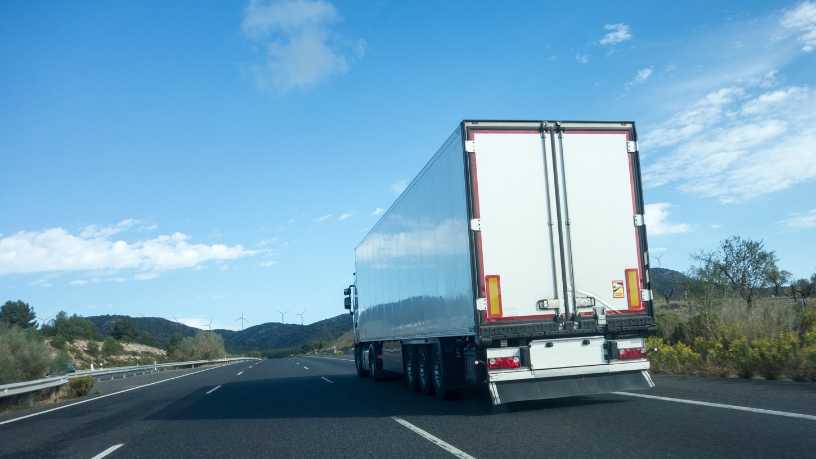 Descubra com a Avantec Transportes como o transporte especializado assegura qualidade e confiabilidade no envio de cargas sensíveis.