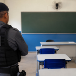 AMPARO LEGAL: LEGISLAÇÃO FEDERAL E CONSTITUIÇÃO ASSEGURAM DIREITO DE RECUSA AOS PAIS CONTRA CONTEÚDO RELIGIOSO EM SALA DE AULA